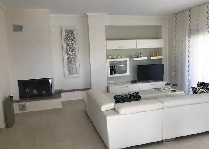 Ever After וילה אפיטוס