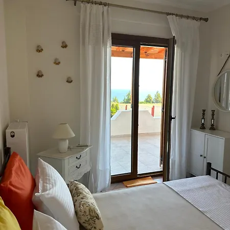 Villa Ever After *